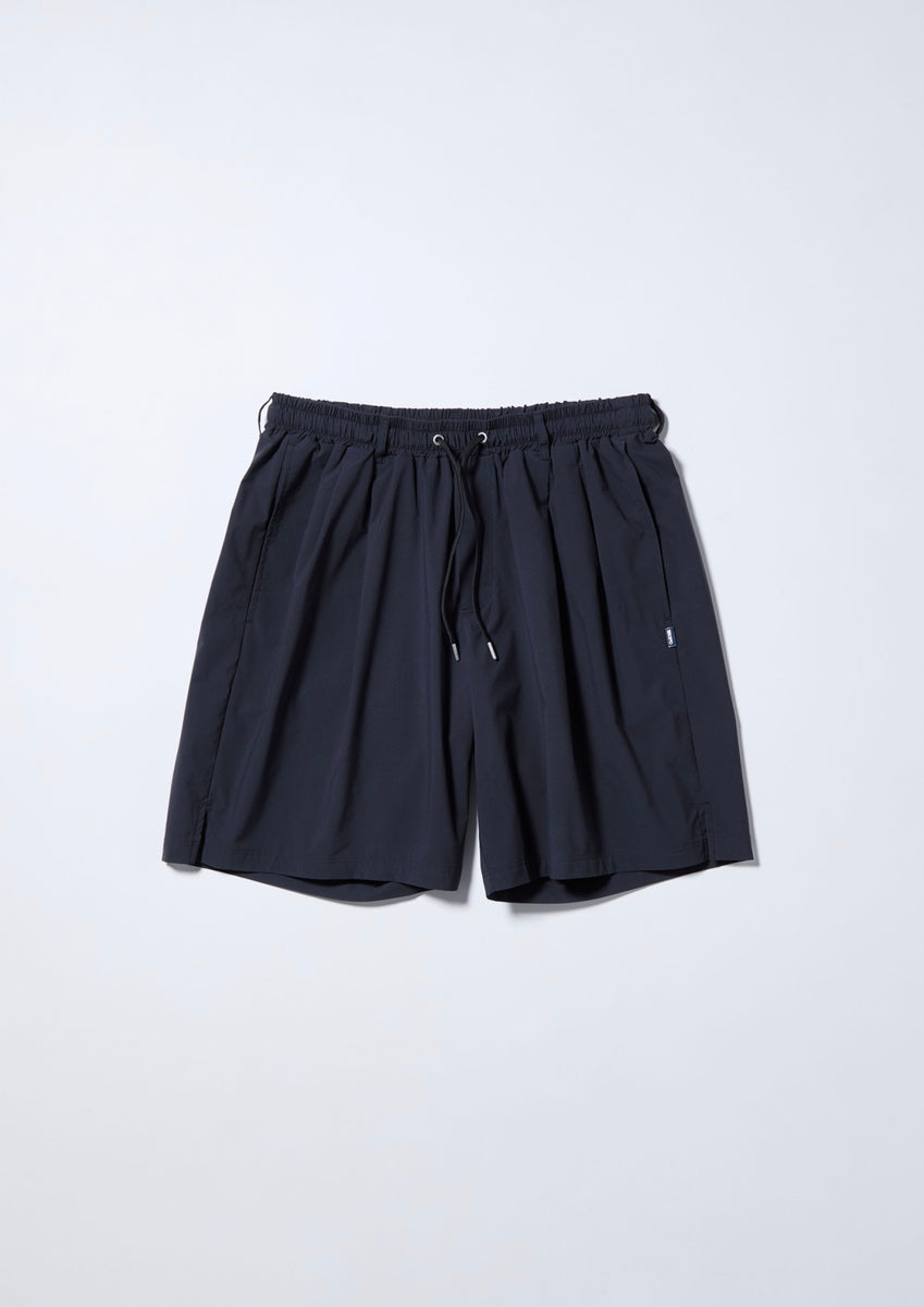 LIGHT CLEAN TECH SHORTS BLACK – carorie
