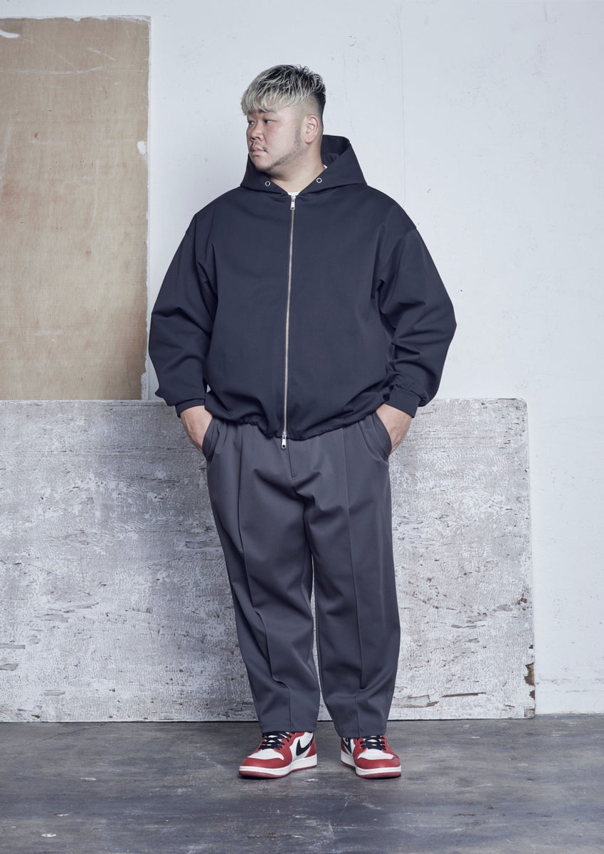 【コンビニ受取対応商品】 HOODIE ZIP PONTE HEAVY BLACK carorie – トップス