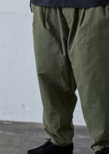 画像をギャラリービューアに読み込む, 【数量限定・予約商品 10/13(月)18:00-発売】THE CHINO WORK PANTS BLACK