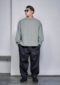 【数量限定･予約商品 8/14(木)19:00-発売】LIGHT CLEAN TECH L/S SHIRT KHAKI