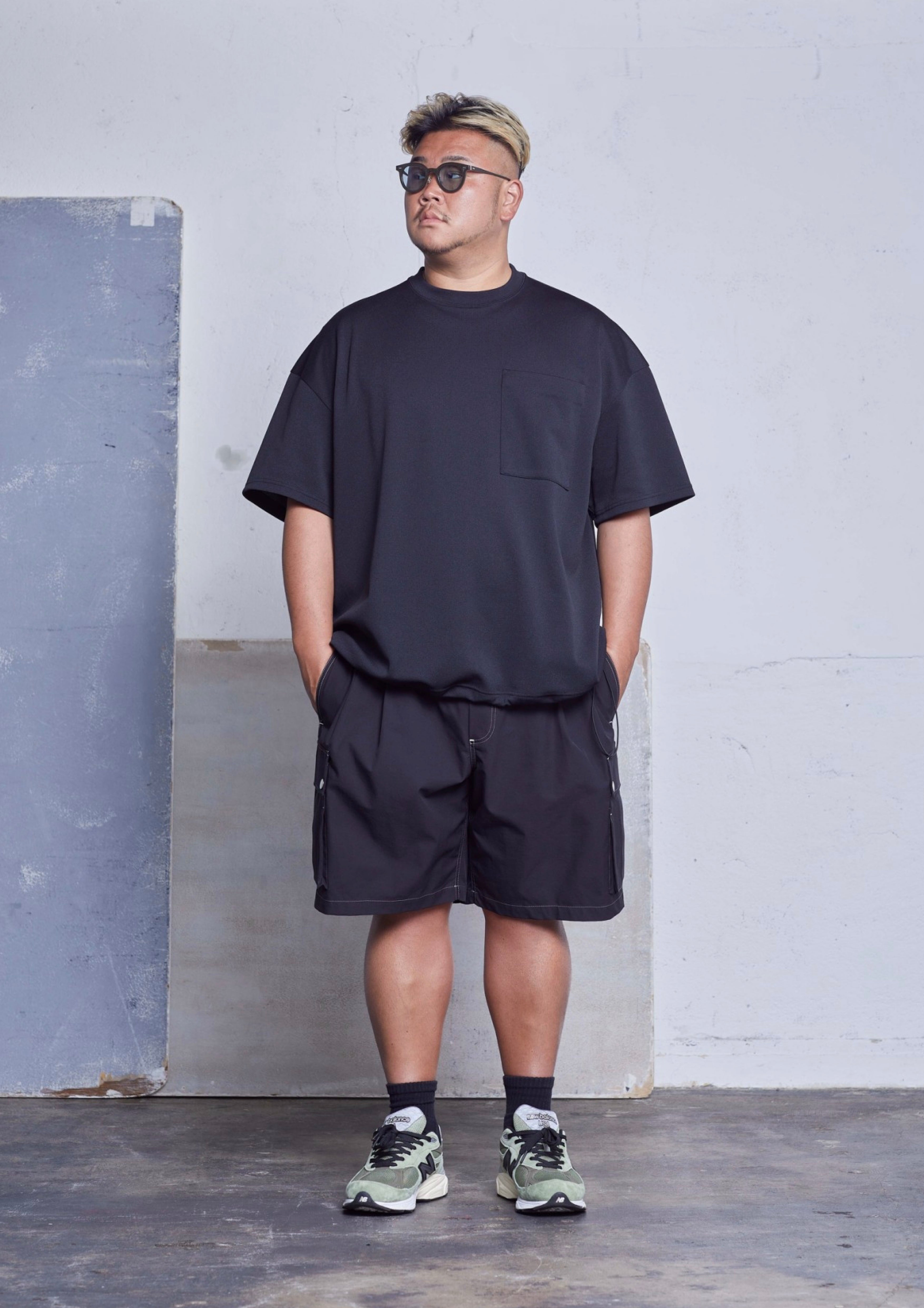 LIGHT MESH BIG T-SHIRT BLACK – carorie