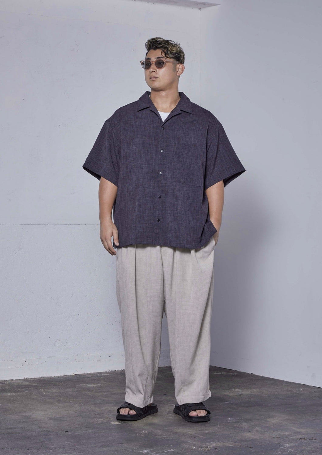 【予約商品 12/19(木)19:00-発売】LINEN LIKE OPEN COLLAR SHIRT CHARCOAL