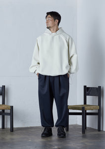 【数量限定･予約商品 8/28(木)19:00-発売】LIGHT PONTE HOODIE ECRU