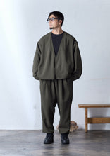 画像をギャラリービューアに読み込む, 【予約商品 12/1(月)18:00-発売】STRETCH AIR CARDIGAN JACKET KHAKI
