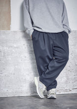 画像をギャラリービューアに読み込む, LIGHT PONTE TAPERED PANTS BLACK
