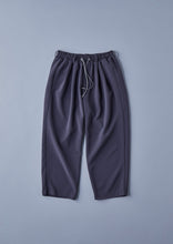 画像をギャラリービューアに読み込む, STRETCH DOUBLE CLOTH WIDE PANTS GREY
