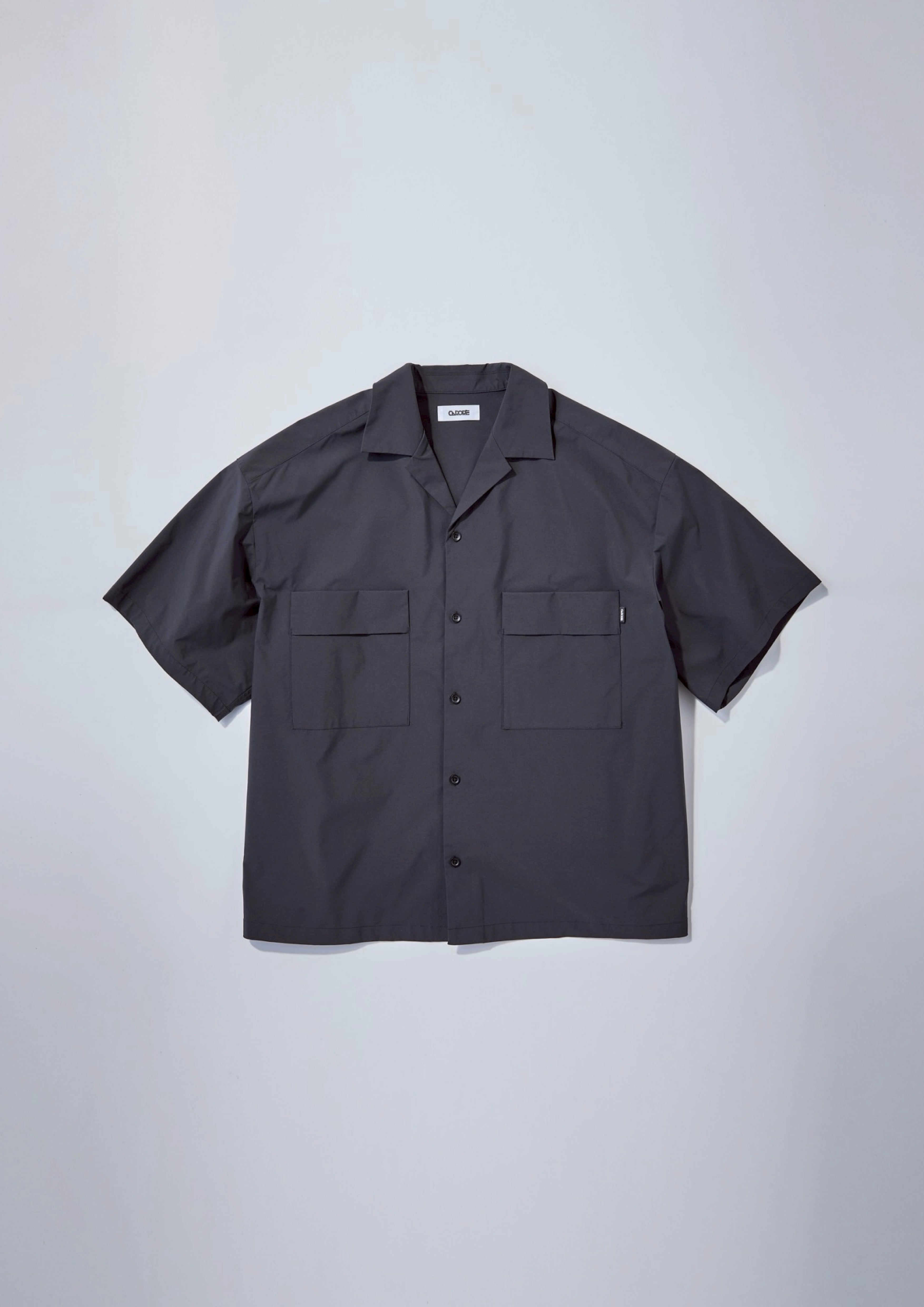 LIGHT CLEAN TECH OPEN COLLAR SHIRT BLACK – carorie