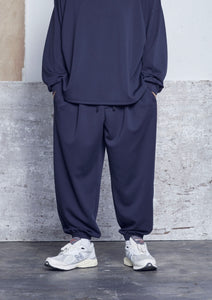 【予約商品 9/12(木)19:00-発売】SUPERB RELAX JOGGER PANTS NAVY