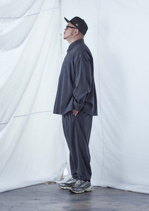 【予約商品 7/25(木)19:00-発売】WOOL LIKE TAPERED PANTS GREY