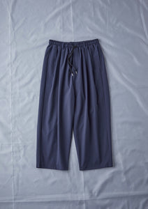 【予約商品 8/15(木)19:00-発売】CLEAN TECH TWILL WIDE PANTS NAVY