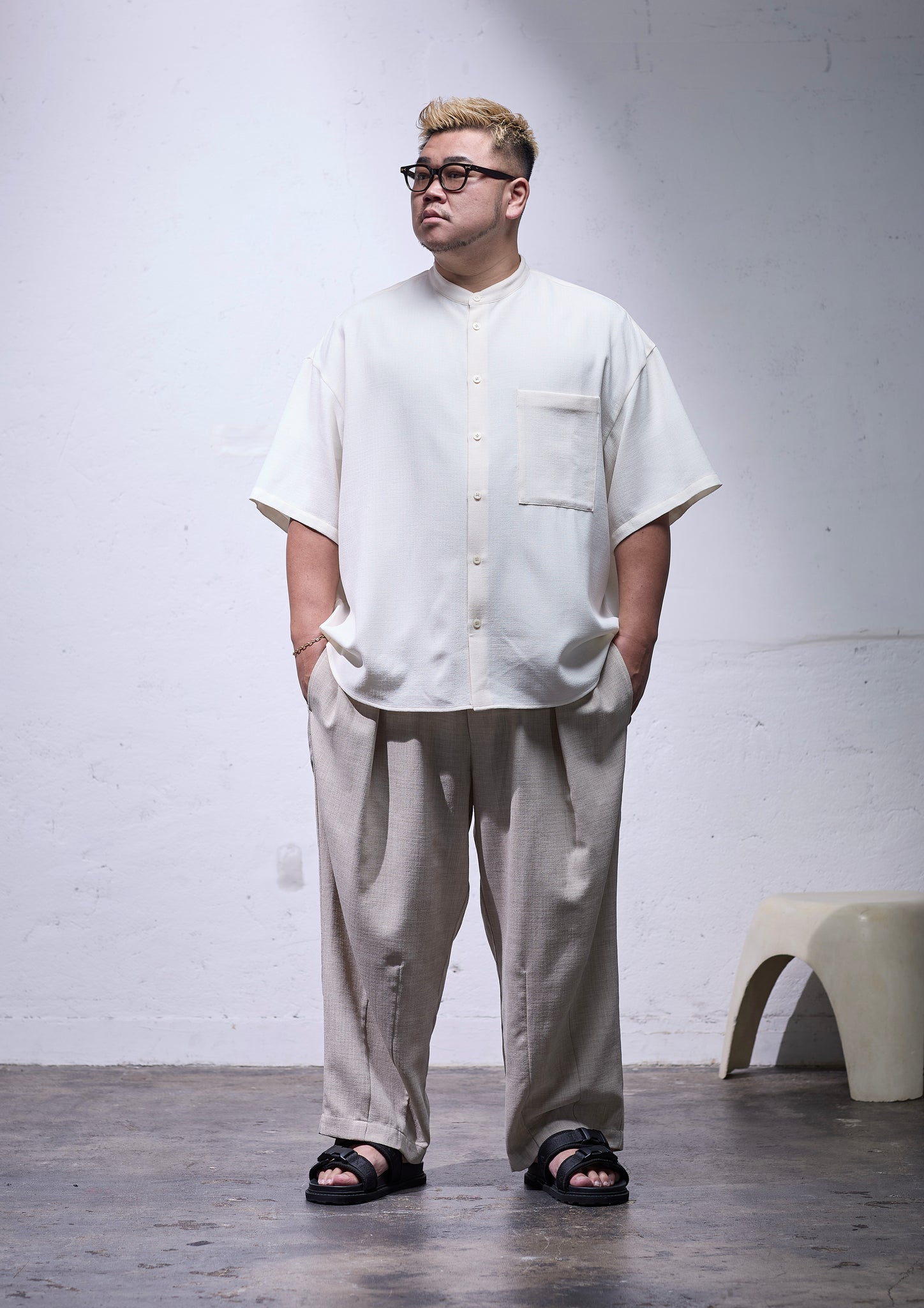 トップス carorie COLLAR SHIRT WHITE / L 数量限定・即納商品 5/25(月)19:00-発売】LINEN LIKE BAND COLLAR S/S