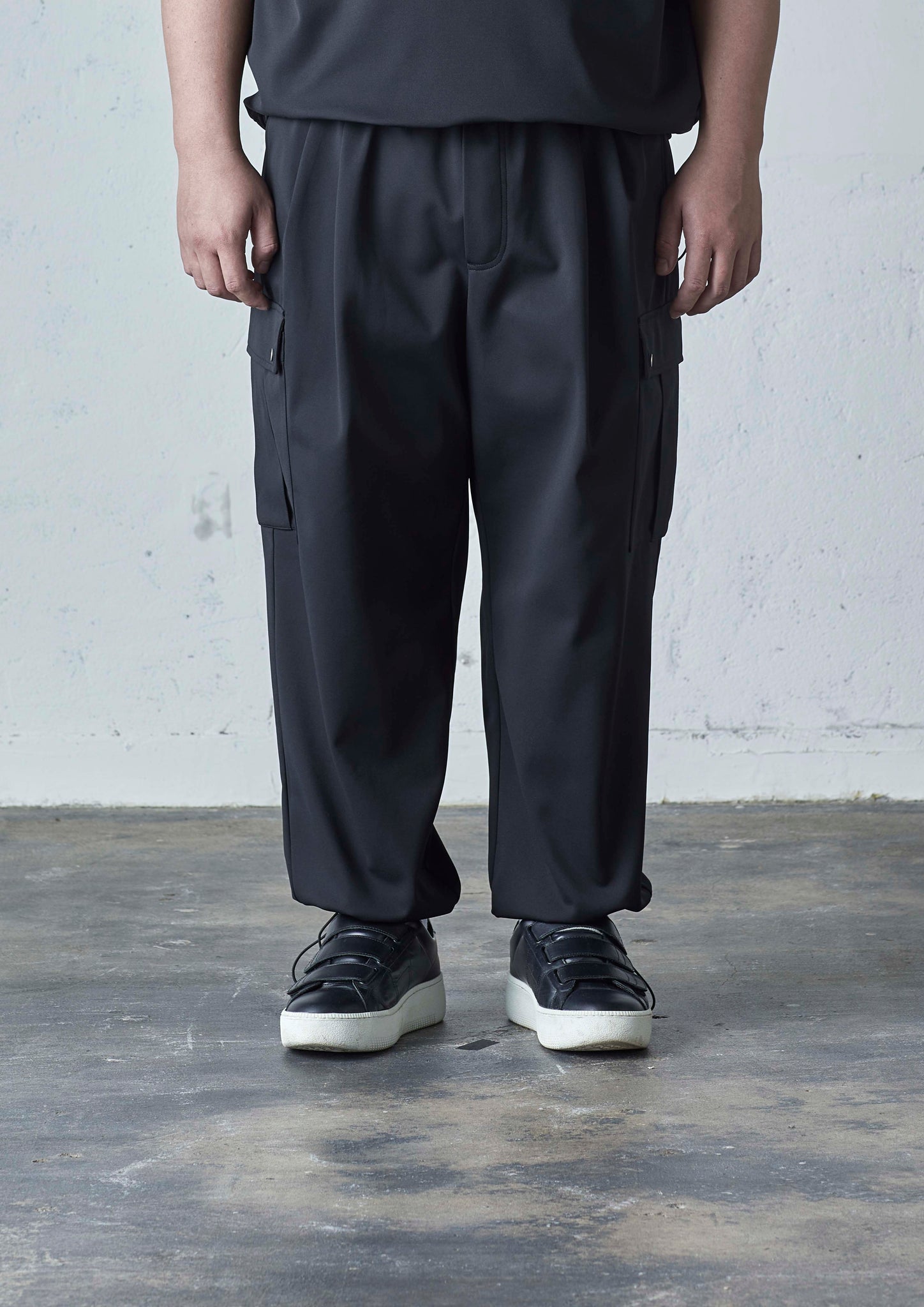 予約商品】HEAVY PONTE CARGO PANTS BLACK – carorie