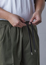 画像をギャラリービューアに読み込む, 【予約商品】CLEAN TECH TWILL TAPERED PANTS BLACK
